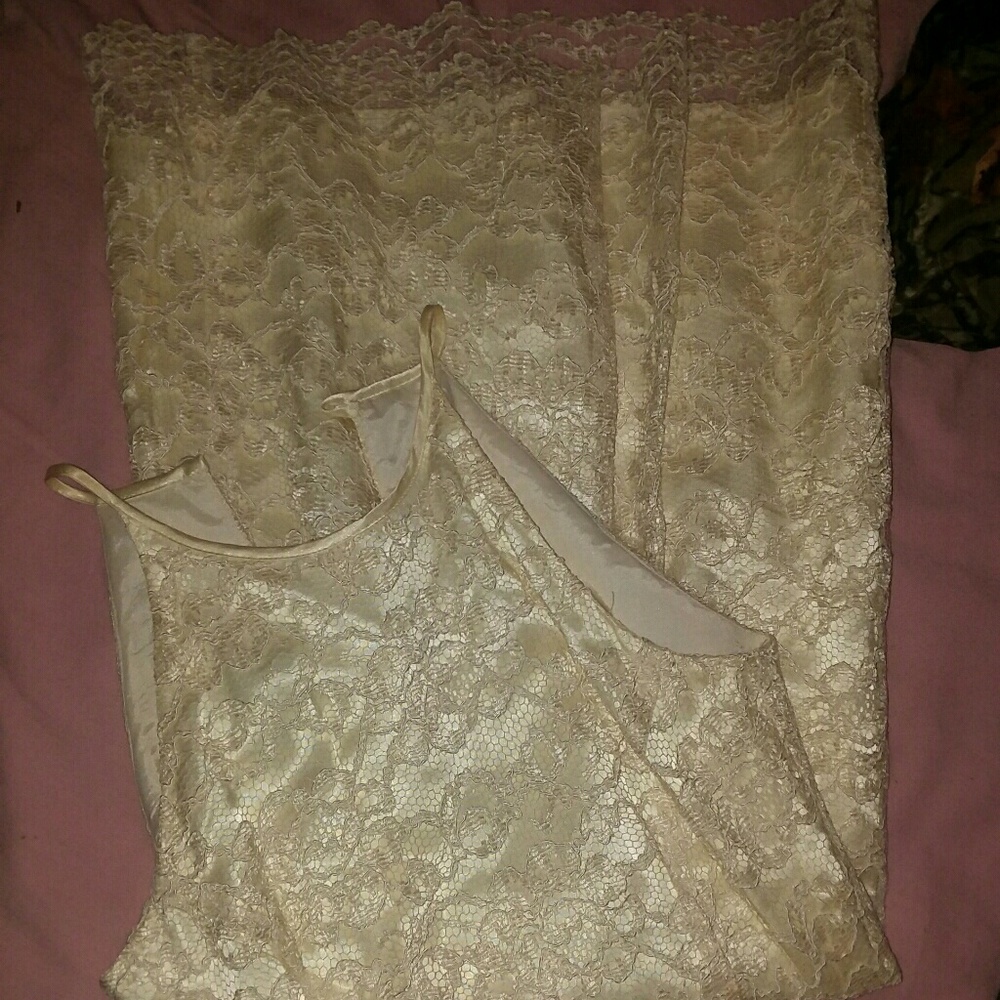 Lace dress
